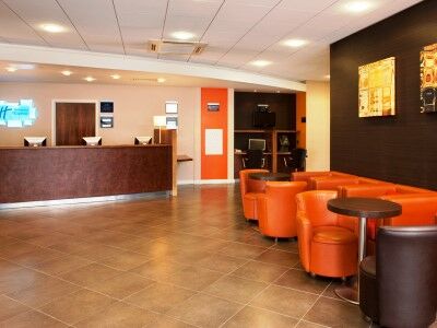 Holiday Inn Express Slough Kültér fotó